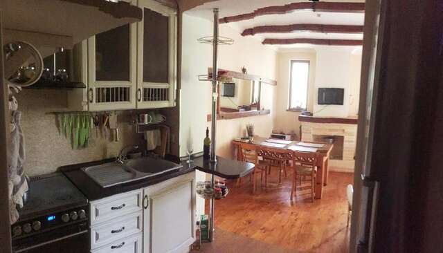 Апартаменты Apartment on Agrba Street 17 Пицунда-13